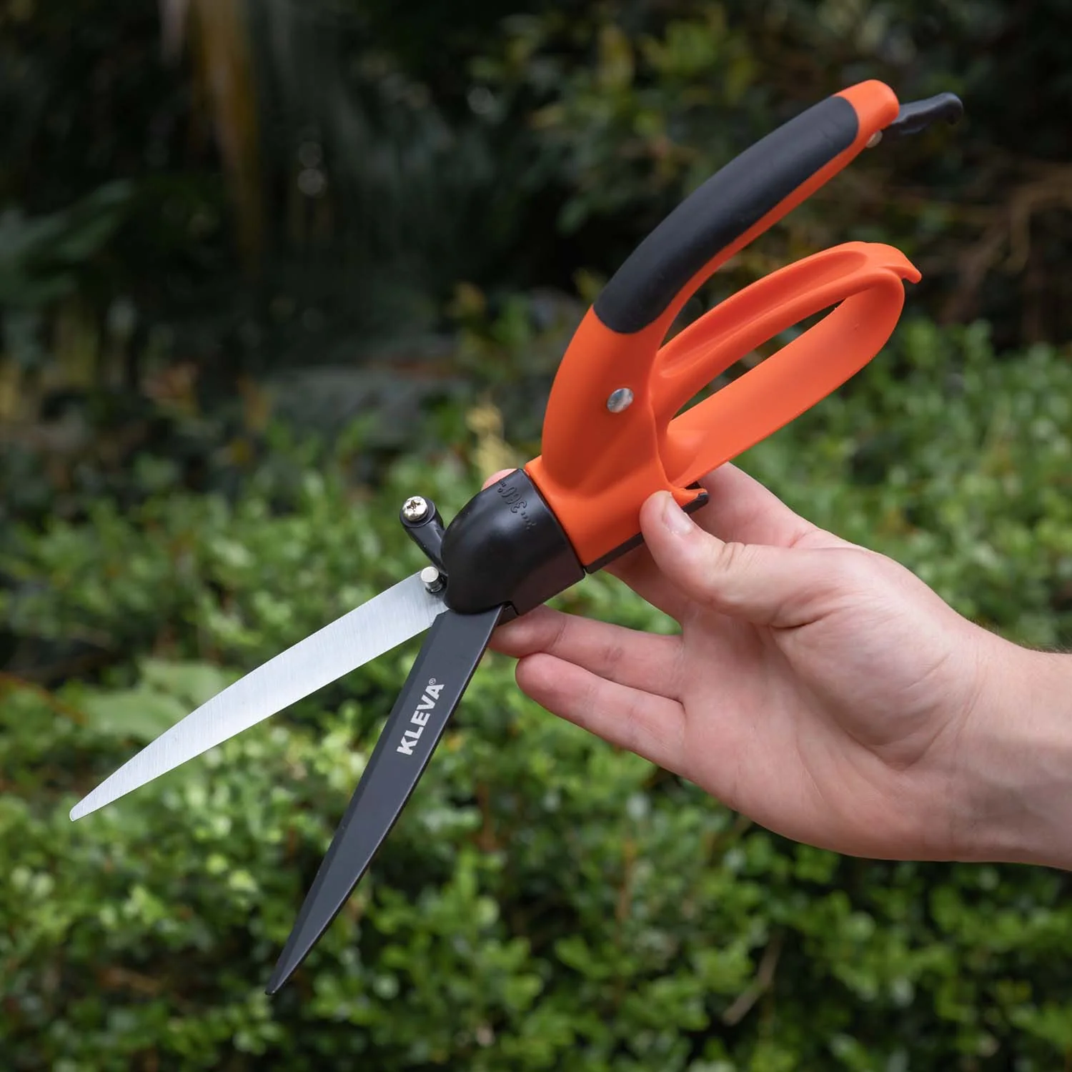 Rotating Grass Shears - Precision Gardening Made Easy - Image 7