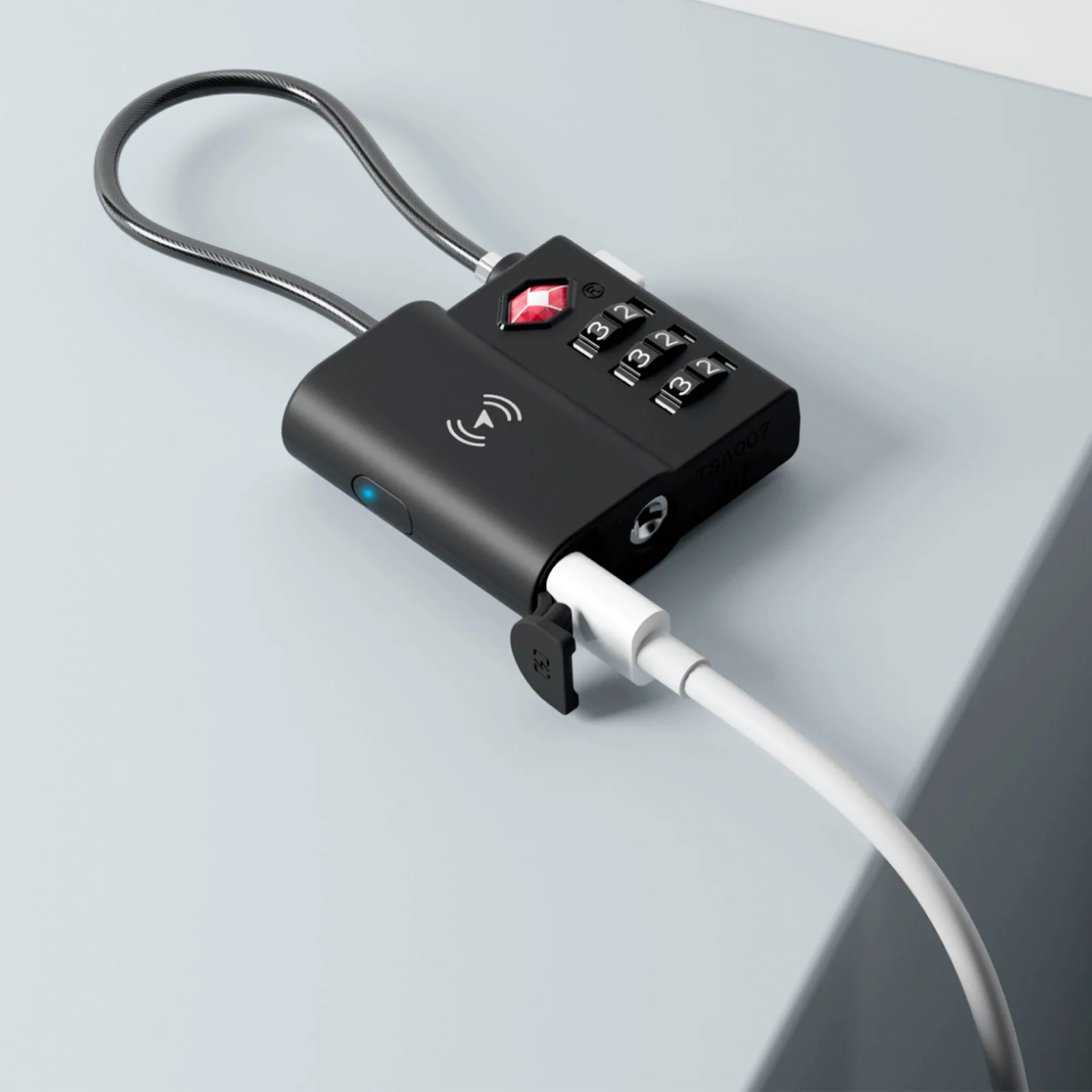 Kleva TSA LockSmart Travel Tag Bluetooth Tracker for Apple Find My + FREE Travel Tips ebook - Image 4